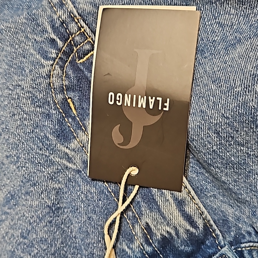 NWT Flamingo Ripped Raw Hem Straight Jeans - Picture 12 of 12